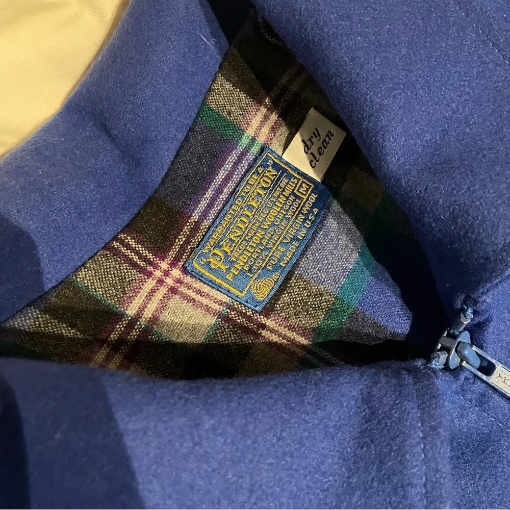 Blue Men’s Pendleton jacket - Picture 5 of 5